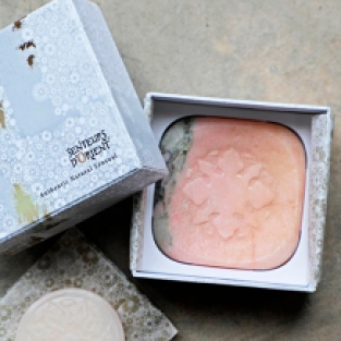 marmeren zeephouder rose Senteurs D'Orient libanon zeep damascus roos